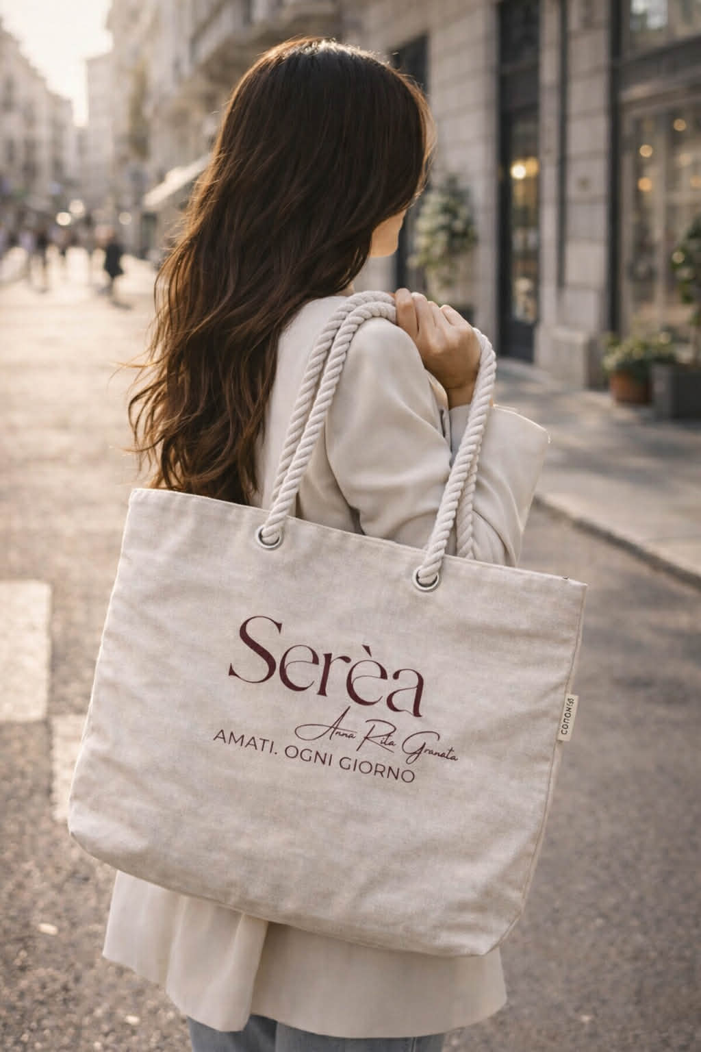 Tote bag